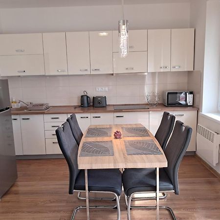 Apartmany Rubin Nesvady Εξωτερικό φωτογραφία