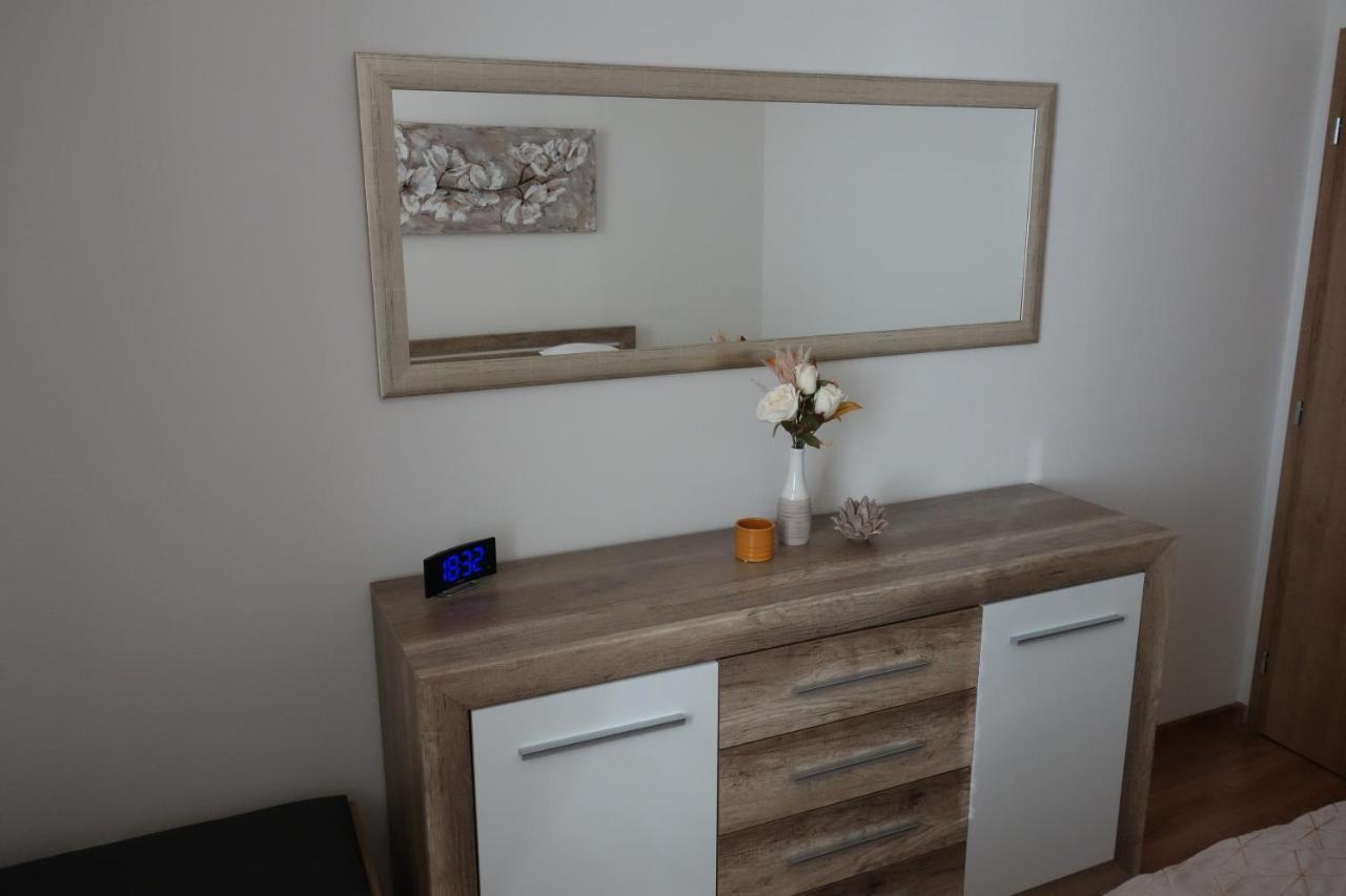 Apartmany Rubin Nesvady Εξωτερικό φωτογραφία