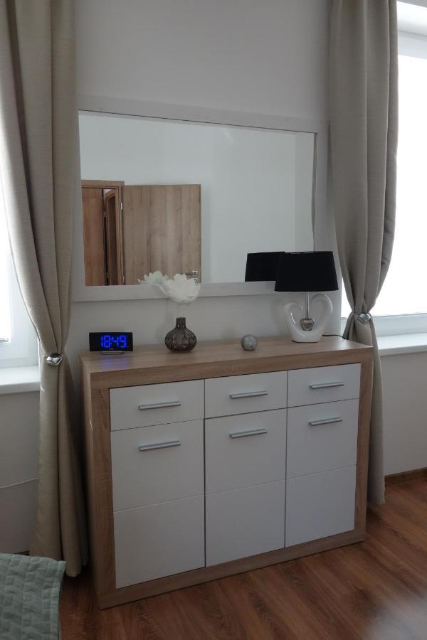 Apartmany Rubin Nesvady Εξωτερικό φωτογραφία