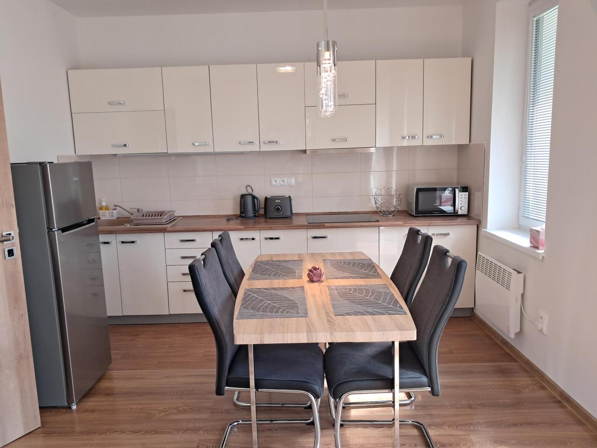 Apartmany Rubin Nesvady Εξωτερικό φωτογραφία