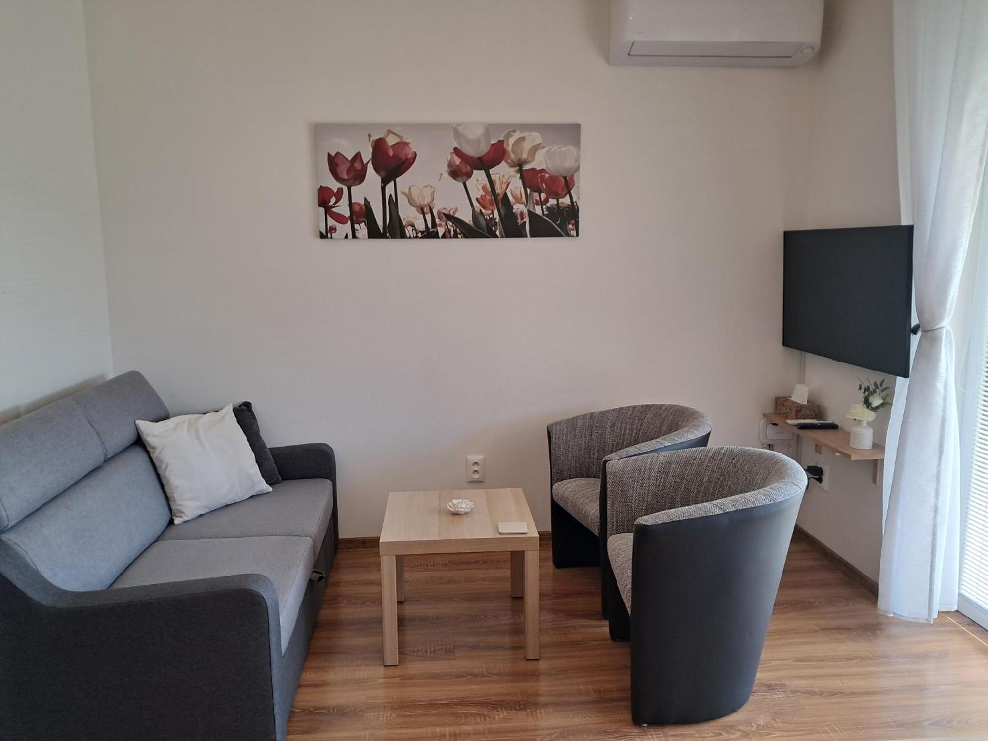 Apartmany Rubin Nesvady Εξωτερικό φωτογραφία