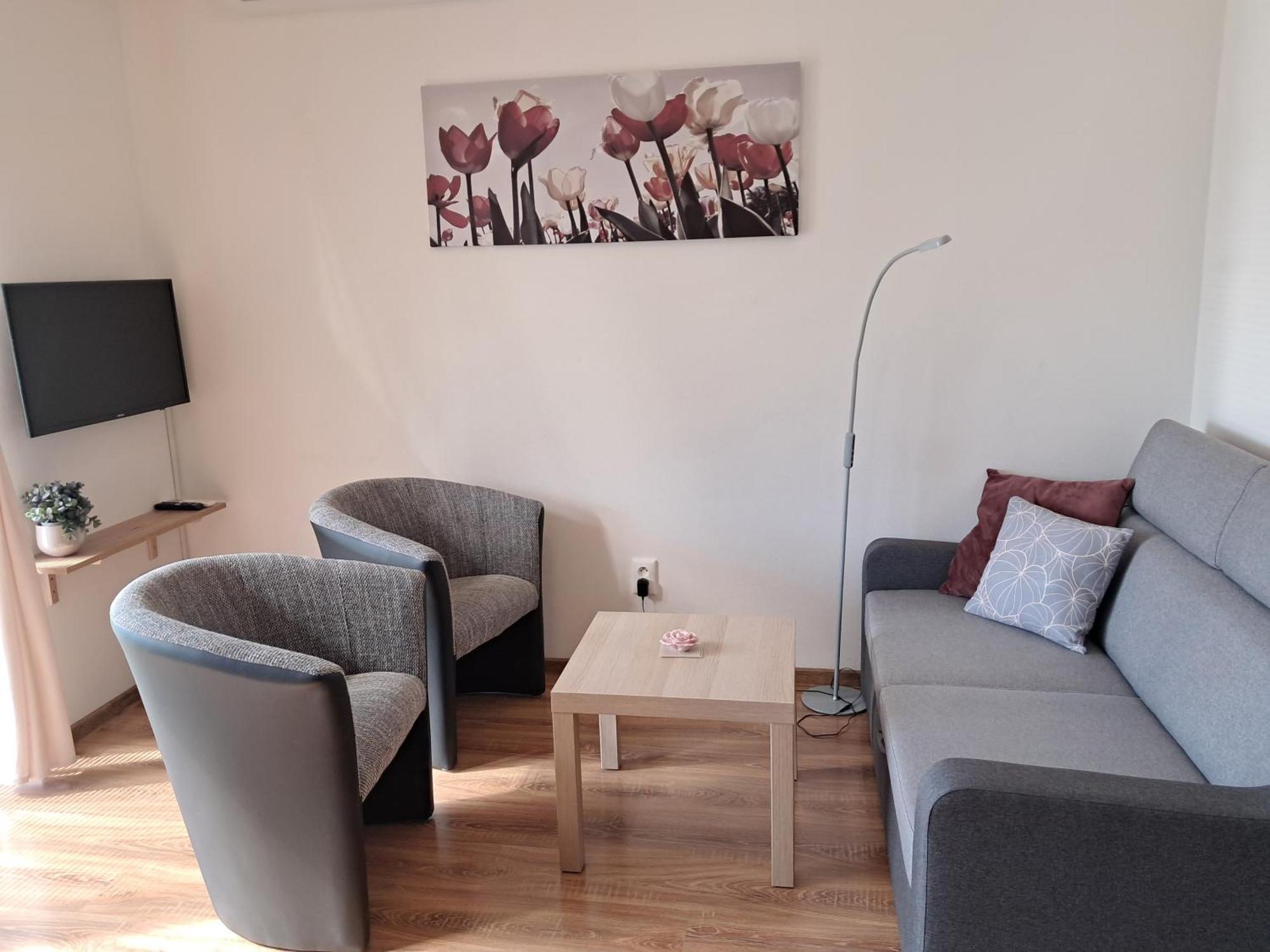 Apartmany Rubin Nesvady Εξωτερικό φωτογραφία