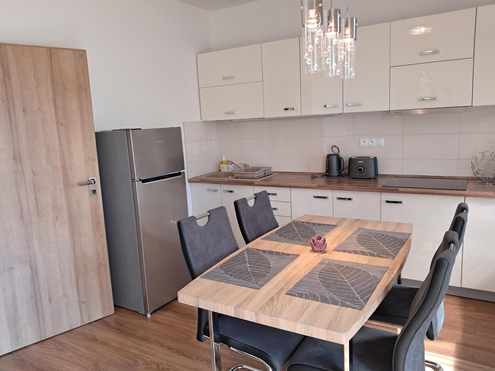 Apartmany Rubin Nesvady Εξωτερικό φωτογραφία